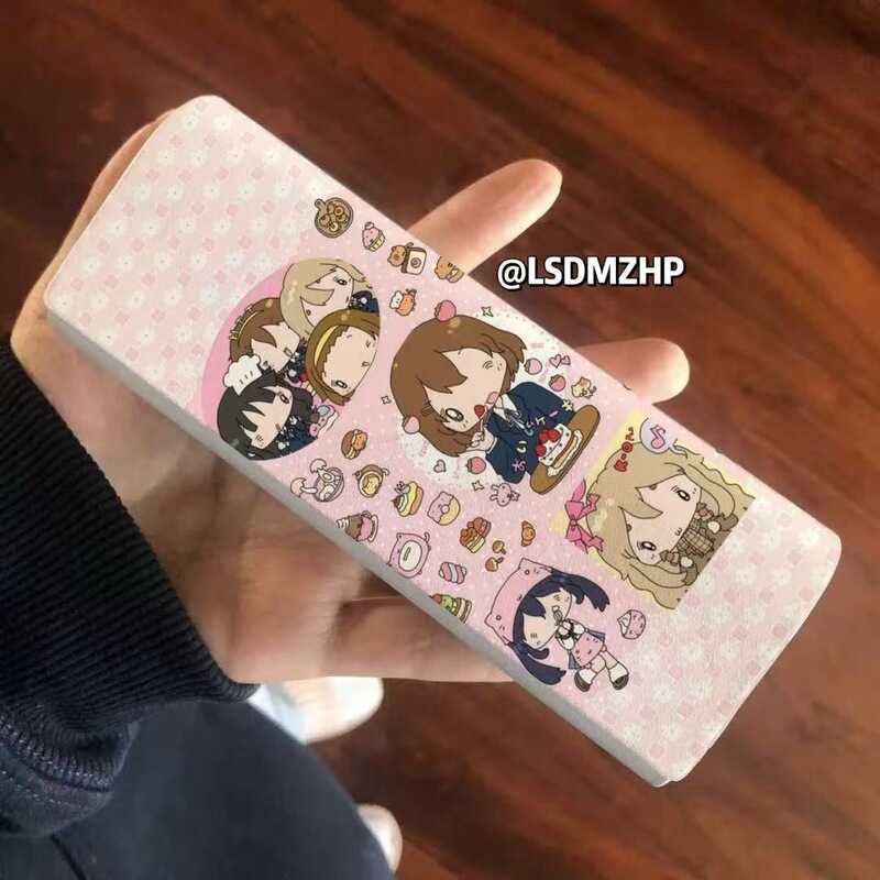 Light and Cute Magnetic Glasses Case for Girls, High-Value, Portable, Cute, for Students, Suitable for Storing Myopia Glasses and Sunglasses, Pressure-Resistant Pu