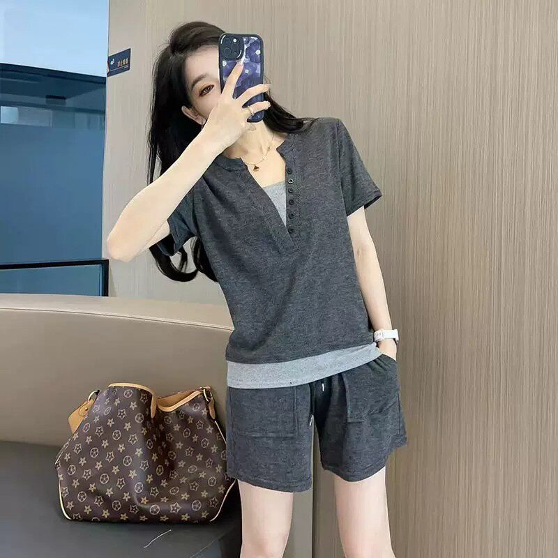 [Exclusive to Huahua] 2026 Summer Two-Piece Casual Sports Fashion Versatile Short-Sleeved Suit L1