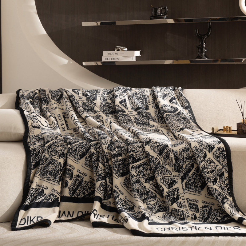 Suitable for Lvаfgн Ink-Style Flannel Blanket, Winter Thickened Sofa Blanket, Light Luxury High-End Feel Throw Blanket for Office Use