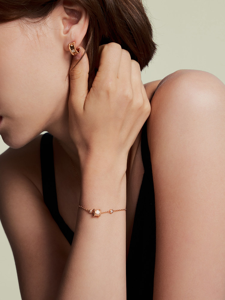 Dukou Butterfly Transfer Bead Bracelet for Women, High-End Light Luxury Bracelet, New Year Gift, Birthday Gift for Girlfriend