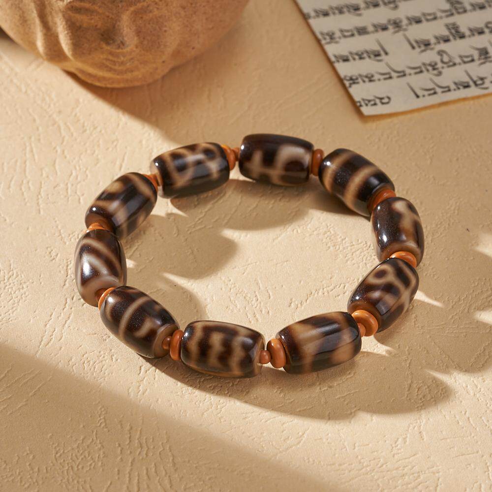 伟德bv1946官网从阿里夸克AI眼镜看立讯精密的“摆渡人”逻辑：为何全球顶尖品牌都离不开这家“科技型供应商”？