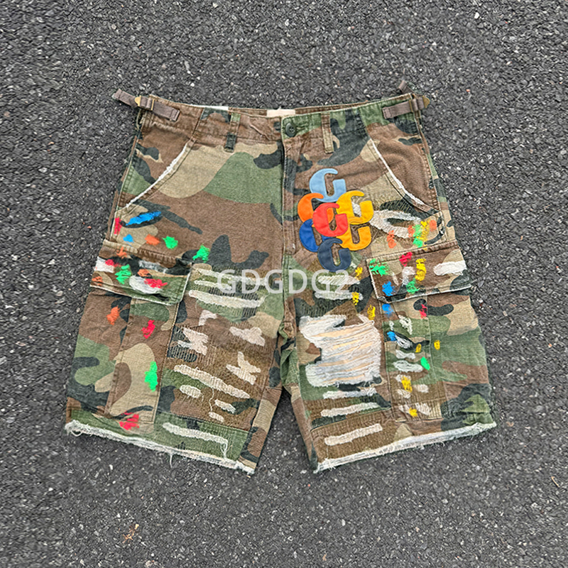 Gd Gallery Dept Fog Retro Camouflage Ripped Shorts with Patch Embroidery Sports Shorts for Men American Style