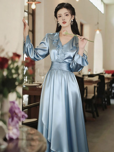 Mijie French Design Style V-Neck Ruffled Long-Sleeve Dress for Women, Waist-Cinching Long Dress, Gentle Fairy-Style Dress with an Elegant Vibe