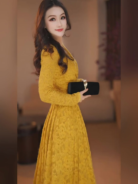 Mijie 2025 French-Style V-Neck Lace Dress for Women, Long-Sleeved, Waist-Cinching, Slimming, Elegant Long Dress with a Princess Vibe