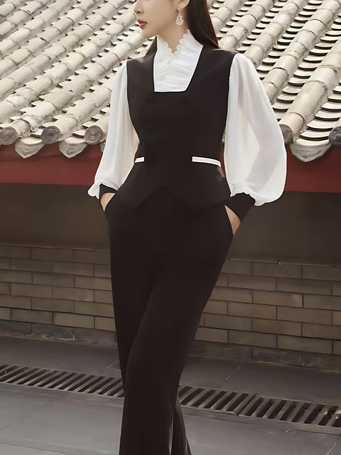 Mijie 2025 autumn new style black fake two-piece stand-up collar vest shirt female temperament high-end slim top