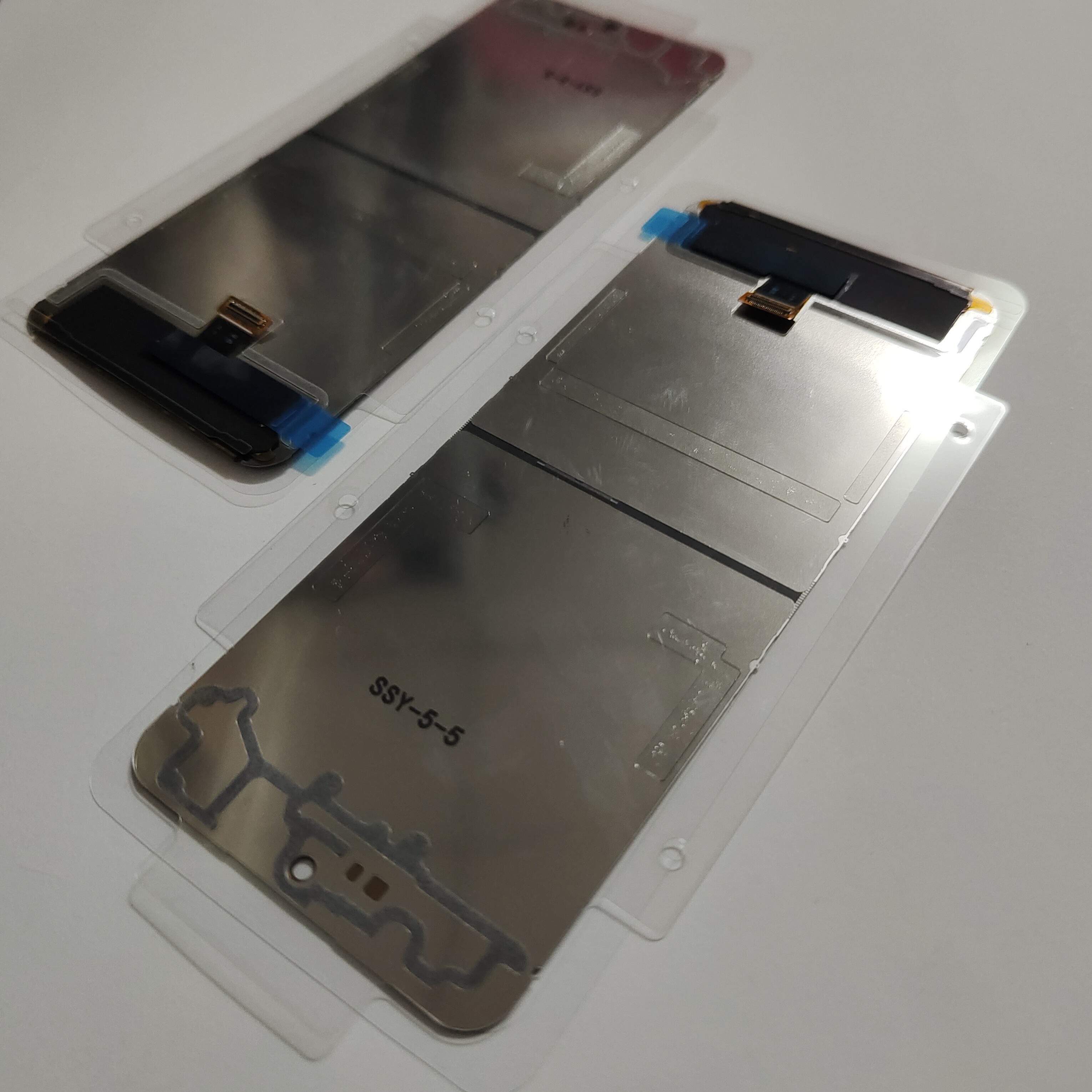 翻折未来——探索Galaxy Z Flip4 SM-F7210的魅力