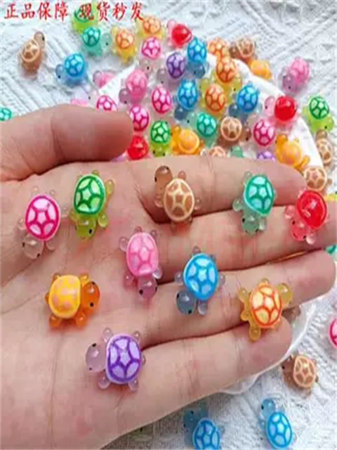 Glow-in-the-dark resin toy broken shell egg luminous small egg DIY resin crafts creative luminous toys