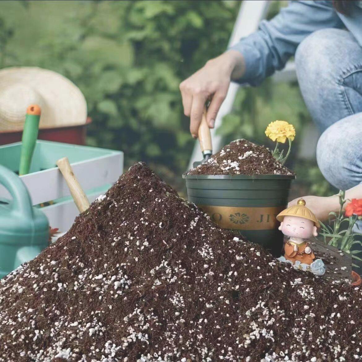 通用型种菜土专用营养土种菜养花土种植土种花土多肉土养花营养土