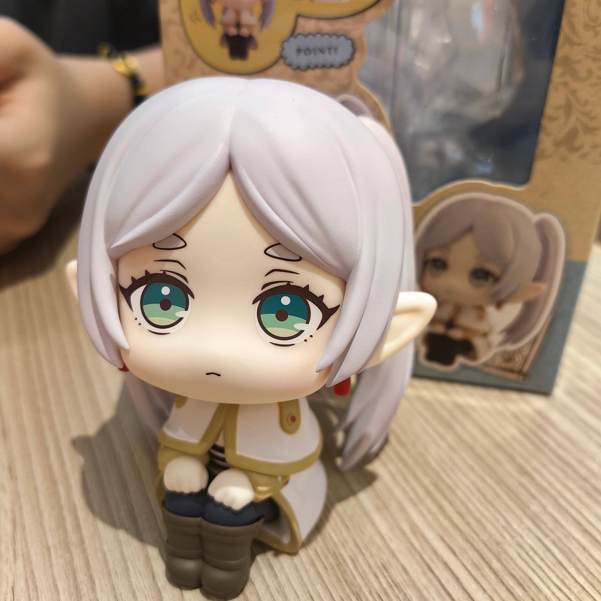 Look up Frieren: Beyond Journey's End Q-Version Sitting Posture Ramen Holder Frieren Figurine Model Anime