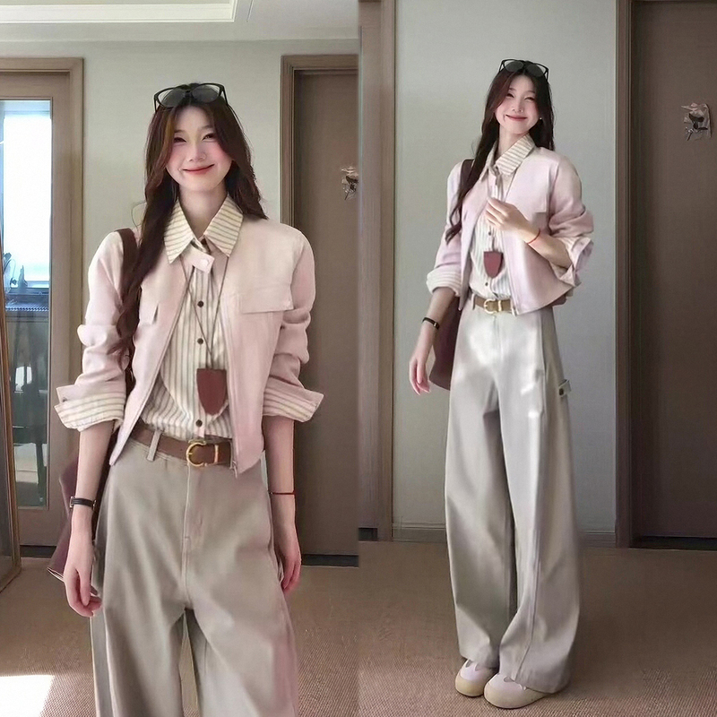 2026 Autumn New Korean Style High-End Pink Jacket Striped Shirt Wide-Leg Pants Commuting Elegant Suit 2026 Autumn New Korean Style High-End Pink Jacket Striped Shirt Wide-Leg Pants Commuting Elegant Suit