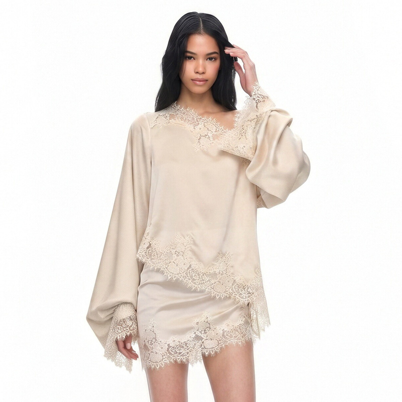 French-Style Off-Shoulder Early Autumn Elegant Lace Trim Bell-Sleeve Long-Sleeve Top 2026 New Style for Dates, Loose and Textured