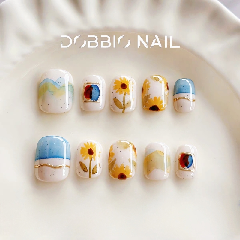 Dobbio【Born to the Sun】 ins Artistic Sunflower Gradient Handmade Wearable Nails Short Style Nail Art Tips Dobbio【Born to the Sun】 ins Artistic Sunflower Gradient Handmade Wearable Nails Short Style Nail Art Tips