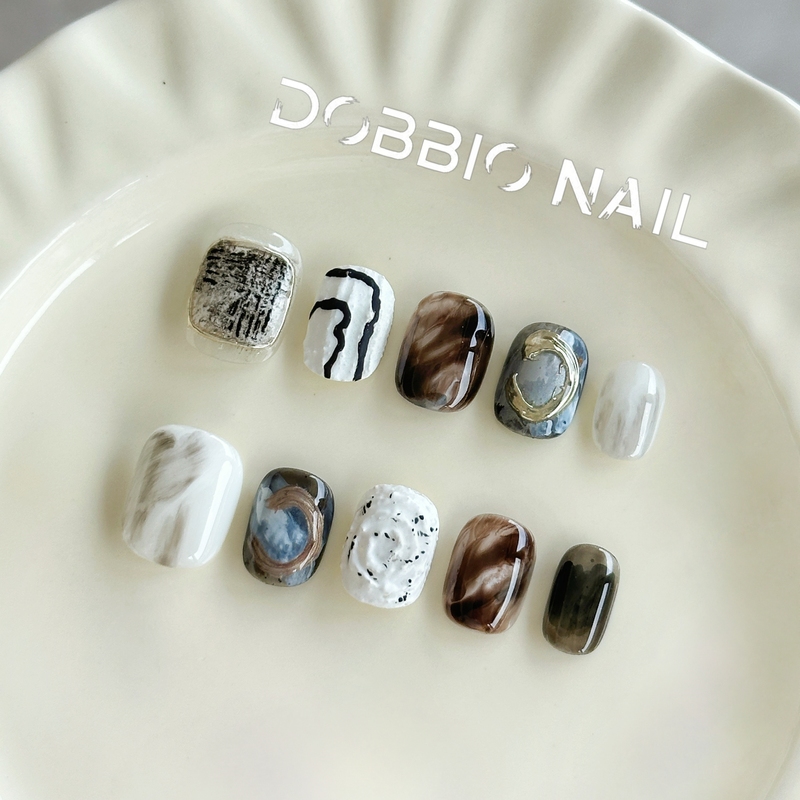 Dobbio【Suran】 ins Cool and Sophisticated Marble-Like Handmade Short Press-On Nails