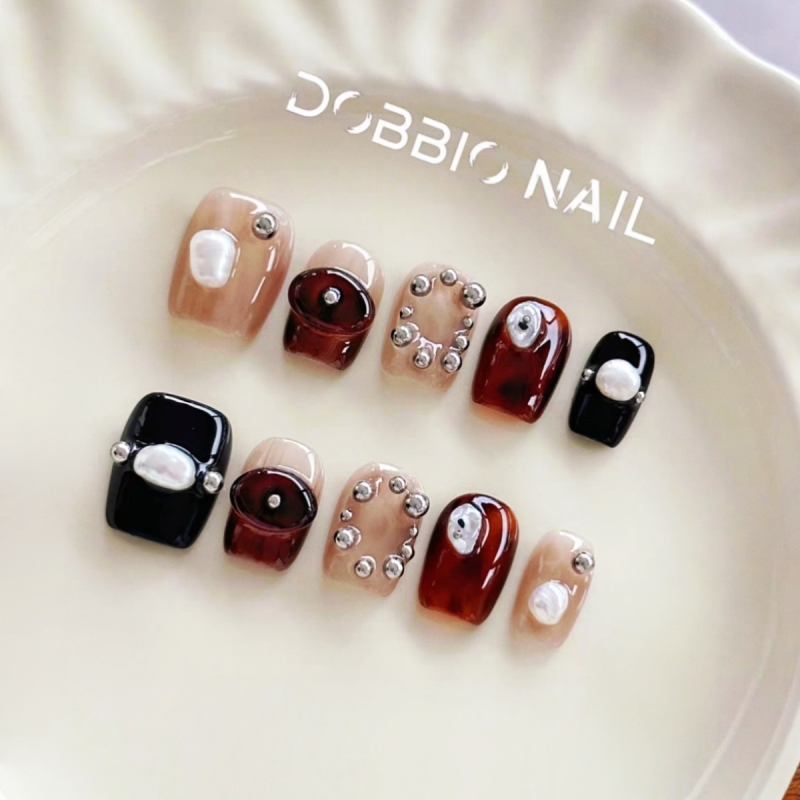 Doppio【One】Exquisite Textured Design Handmade Wearable Nails 2026 New High-End Short Style Manicure Doppio【One】Exquisite Textured Design Handmade Wearable Nails 2026 New High-End Short Style Manicure