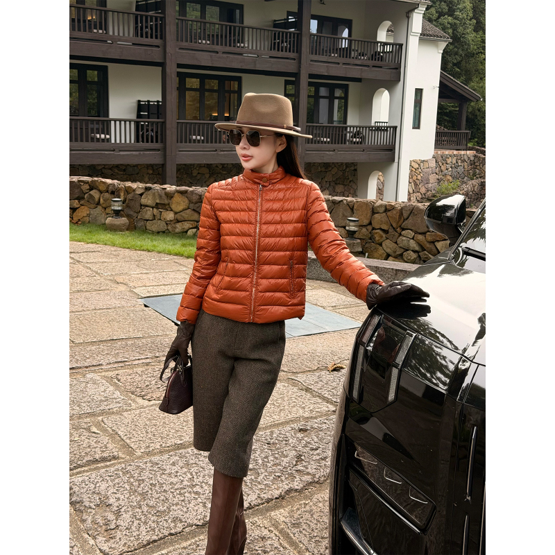 Liu Xiongxiong Mcmax【Lightweight and Heat-Retaining】Relaxed and Lightly Wrapped Aesthetic White Goose down Ribbed down Jacket Lightweight Coat