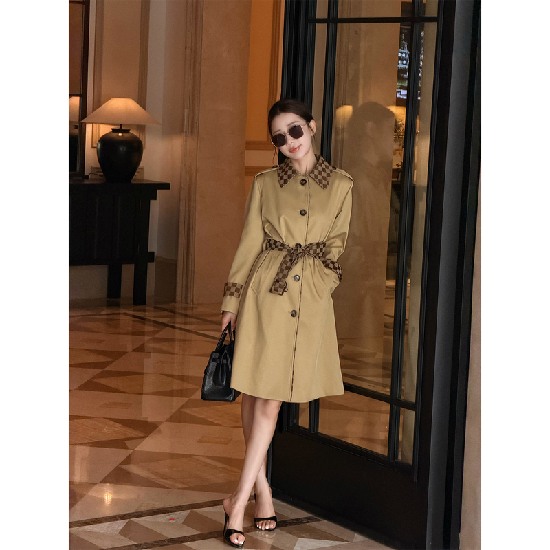 Liu Xiongxiong Mcmax【London】High-End Exquisite Checkerboard Pattern Tie-Waist Trench Coat for Women, Mid-Length Jacket