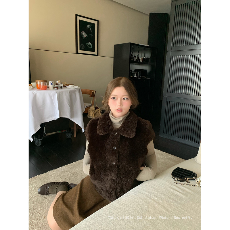 Yiiiiingy【Maple Sugar Cocoa】Plus-Size Eco-Friendly Fur Vest with Thick Fur and a Turn-Down Collar That Makes You Look Slimmer
