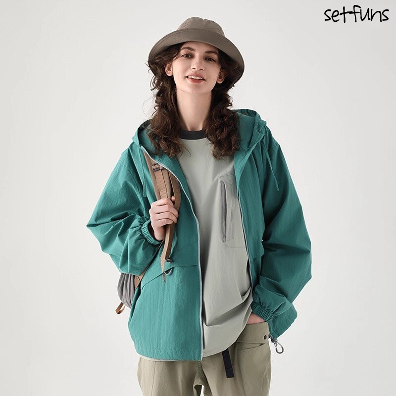 Mountain Style 2026 Very Stylish Windbreaker Jacket for Petite Women, Spring and Autumn Outdoor Lightweight Green Jacket with a Sense of Design Mountain Style 2026 Very Stylish Windbreaker Jacket for Petite Women, Spring and Autumn Outdoor Lightweight Green Jacket with a Sense of Design
