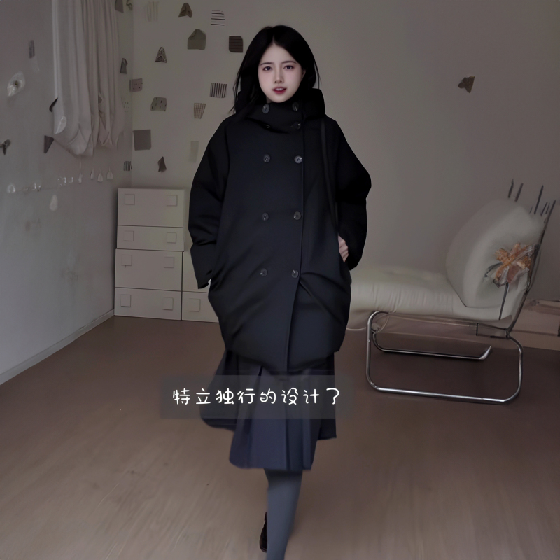 Japanese Retro Style Reversible White Duck down Jacket for Women, Striped Pure Black Double-Sided Lazy Hooded Winter Warm Coat