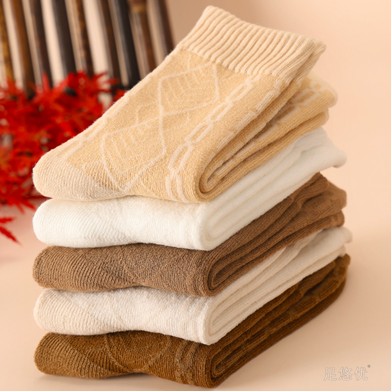 Thickened and Fleece-Lined Winter Warm Plush Sleeping Quilted Towel Socks, Terry Socks for Women, Autumn and Winter Mid-Calf Cotton Socks