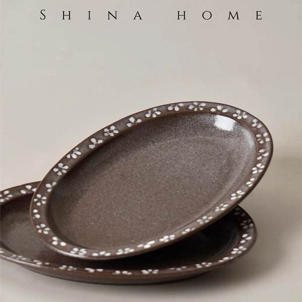 Handmade Wabi-Sabi Style Vintage Coarse Pottery Flower Pattern 18cm Oval Plate Ceramic Tableware High-Temperature Underglaze Color with Minor Flaws