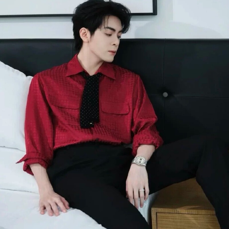 Zeng Shunxi's Same Style Polka Dot Burgundy Shirt for Men, Casual High-End Long-Sleeve Shirt for Engagement and Wedding Zeng Shunxi's Same Style Polka Dot Burgundy Shirt for Men, Casual High-End Long-Sleeve Shirt for Engagement and Wedding