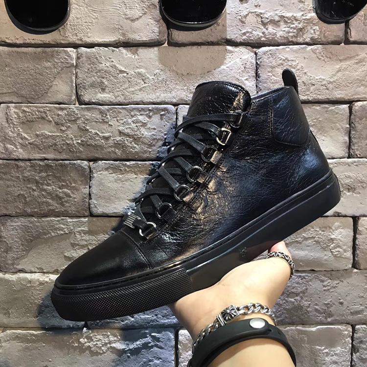 Factory Direct Sales, Foreign Trade, Paris Style Trendy Men's Shoes, Outdoor Sports Casual Shoes, Genuine Cowhide with Wrinkled Leather Effect, Fashionable