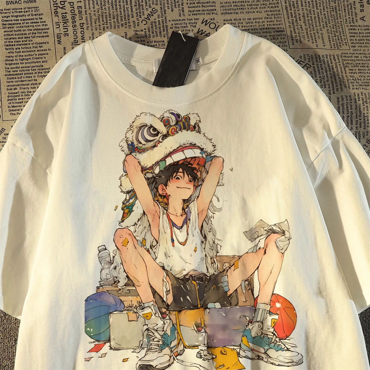 有名ブランドの在庫一掃セール開催中！流行のアメリカンスタイル、手描きプリントの純綿半袖Tシャツが特別価格でご提供。着回し力抜群でスタイリッシュです。