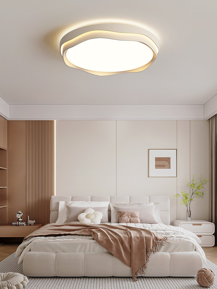 Cream-Style Bedroom Lamp, Master Bedroom 2025 New Model, Full Spectrum Eye Protection Flower Ceiling Lamp, Modern Minimalist Room Lighting