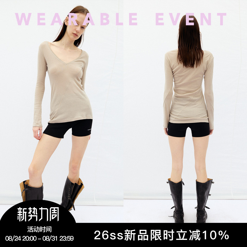 Wearable Eventv-Neck Lines Jersey Top