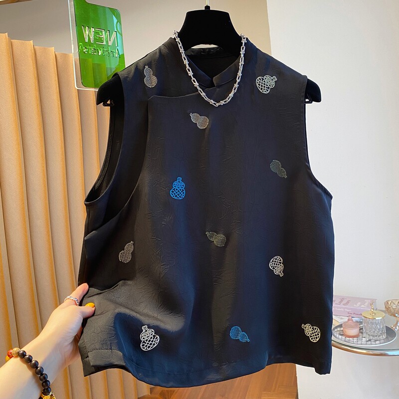 European Goods 2026 New Style This Year's Popular Hot-Selling Women's Clothing Summer New Chinese-Style Embroidered Sleeveless Vest Top with a High-End Feel