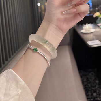 Piaoran jade bracelet