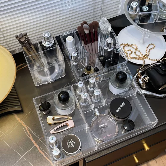Transparent Cosmetics Storage Box Desktop Storage Box Cosmetics Display Rack Rotating Makeup Storage Box Stationery Storage