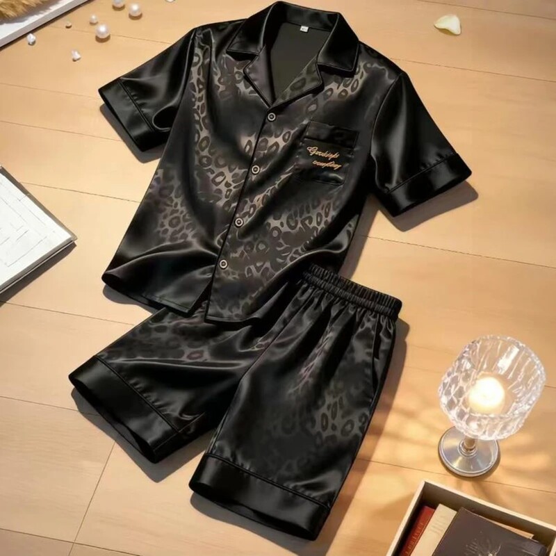 Xia Chi Men's High-End Brand Homewear Thin Short-Sleeve Ice Silk Shorts Set, Suitable for Wearing Outdoors and Sleeping