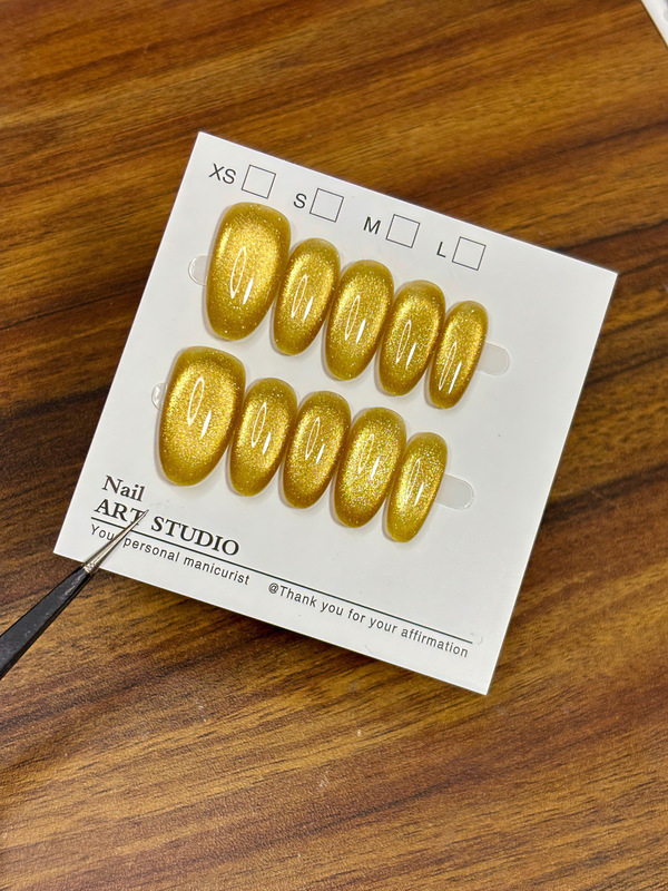 [Original Real Shot] Handmade Light Luxury Golden Fortune-Bringing Golden Cat's Eye High-End Nail Art Finished Patch