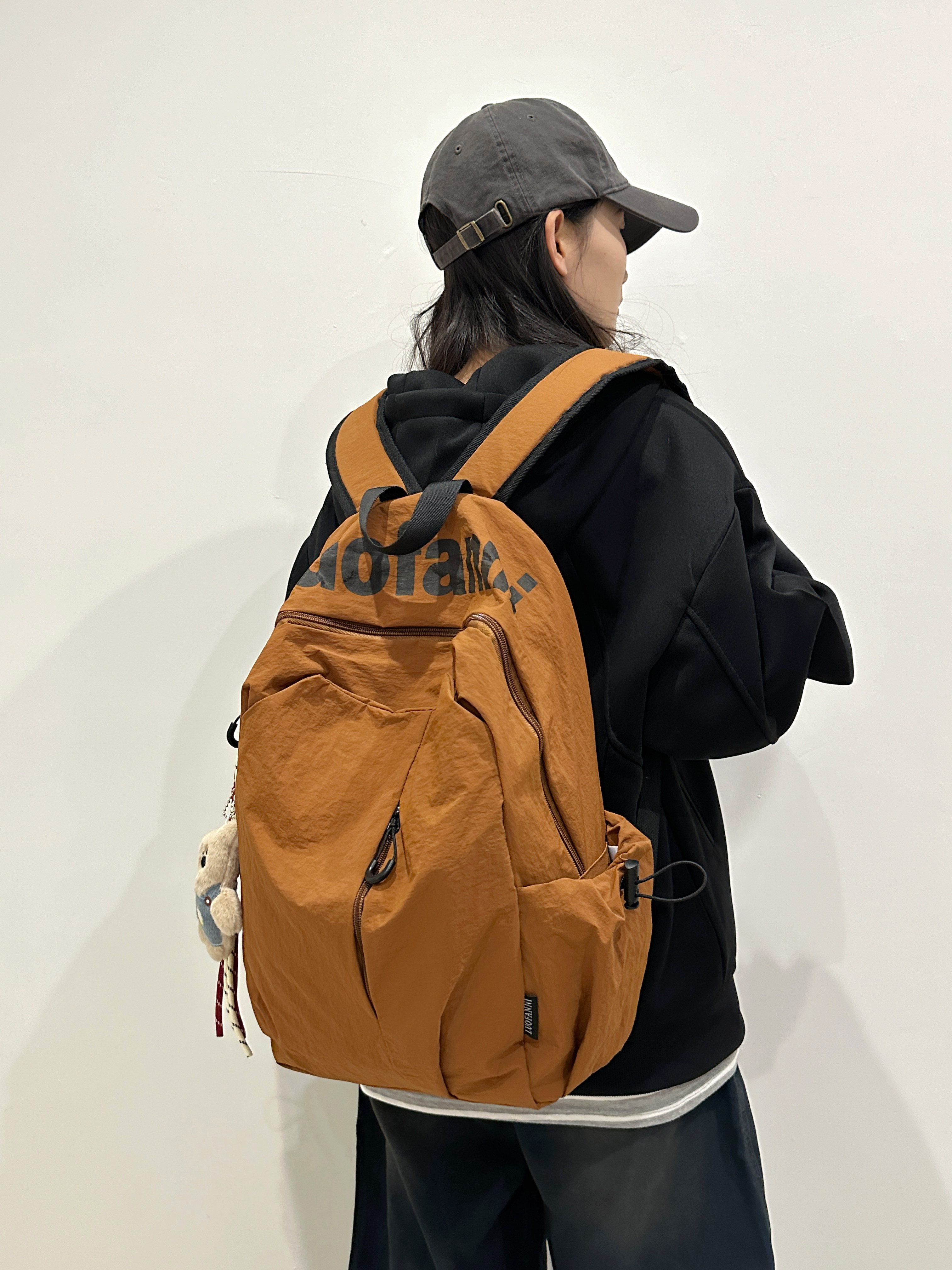 Lightweight Backpack Women's Outdoor Travel Bag 2025 New Travel Lightweight Waterproof Fashionable Versatile Casual Backpack