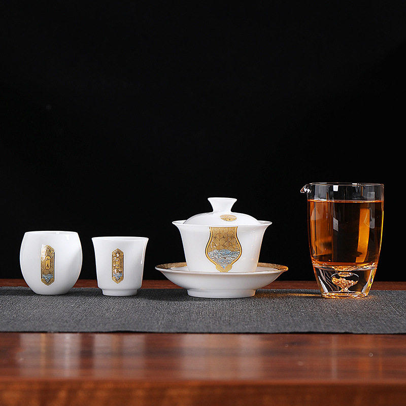 Light Luxury High-End Ice Jade Porcelain Tea Set for Home Use, Dehua Jade Porcelain with Gold-Painted Lid Bowl and Teacup, Suitable for Commercial Use and Gift Giving