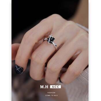 Dark gothic demon kitten ring female niche high-end light luxury sweet cool style rotatable open ring index finger ring