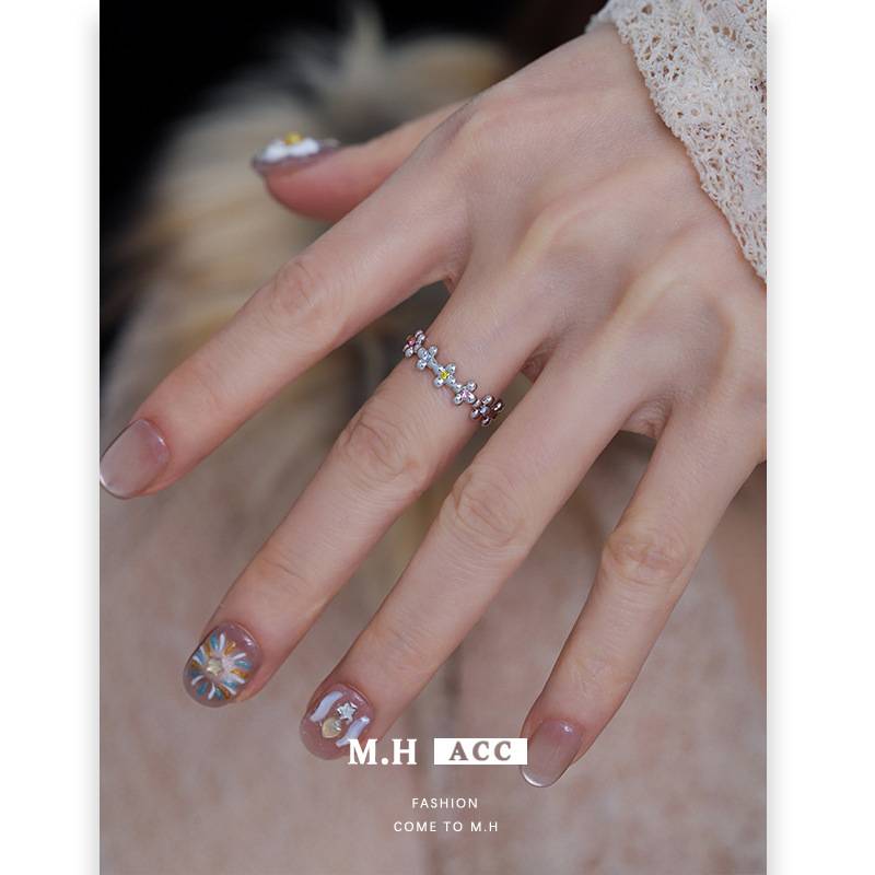 Simple colorful zircon flower ring for women, light luxury, unique and high-end, cute open ring for daily commuting