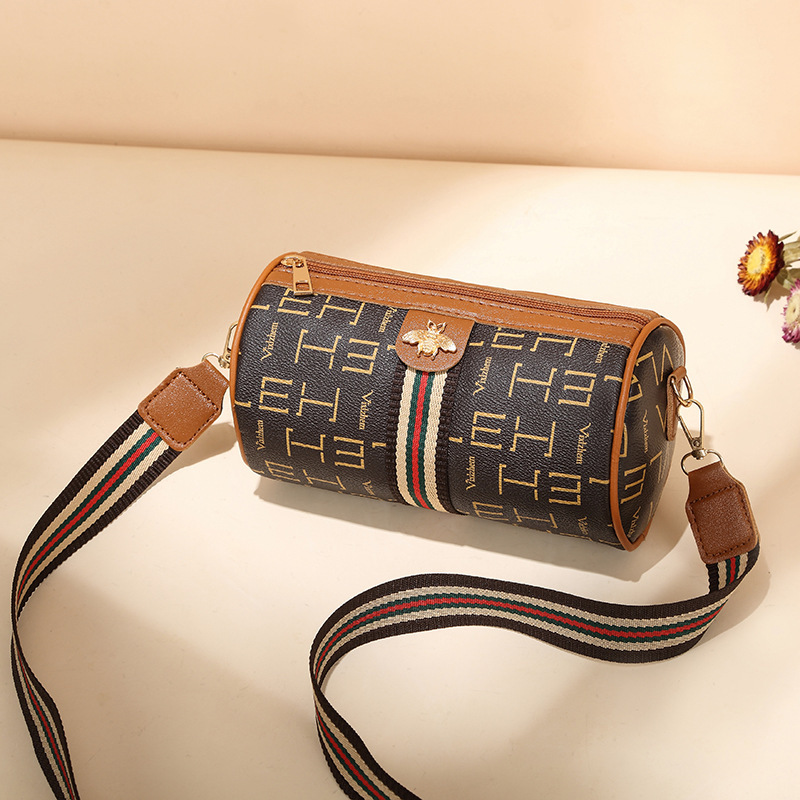 Trendy Bucket Bag, Small Round Handbag, Cylindrical Fashion Bag for Women, Monogrammed Versatile Shoulder Pillow Bag
