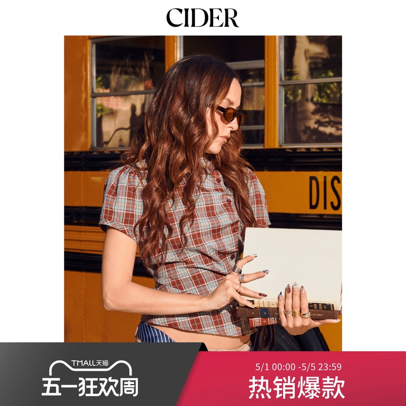 Cider Plaid Shirt Top with Lapel and Puff Sleeves, American Retro Button-Down Shirt for Women 114775917