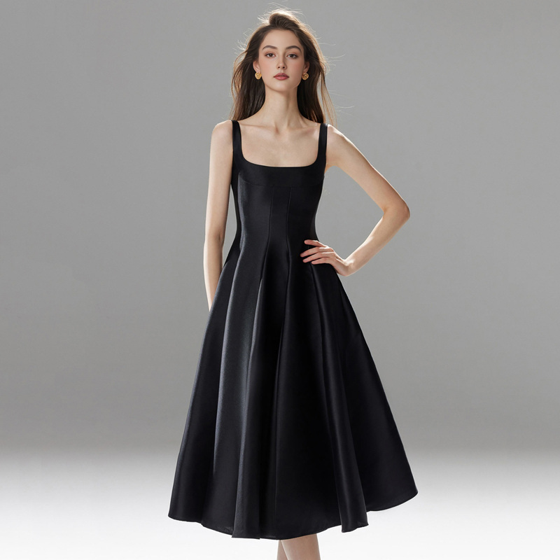 Le Damns Oversized Skirt, Minimalist Hepburn Little Black Dress, Sleeveless Square Neck Suspender Heavy-Duty Black Dress