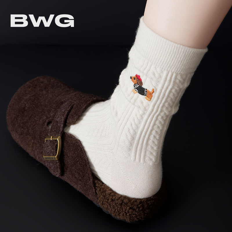 Bwg White Dachshund Socks for Women, Winter Thickened Wool Socks, 2025 New Popular Style, Slouch Socks, Mid-Calf Length for Winter Bwg White Dachshund Socks for Women, Winter Thickened Wool Socks, 2025 New Popular Style, Slouch Socks, Mid-Calf Length for Winter