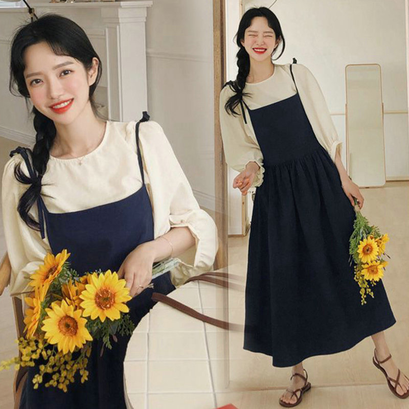 Maternity dress autumn suit 2021 new net red tide mom spring and autumn outside wearing a foreign age reduction top two-piece set