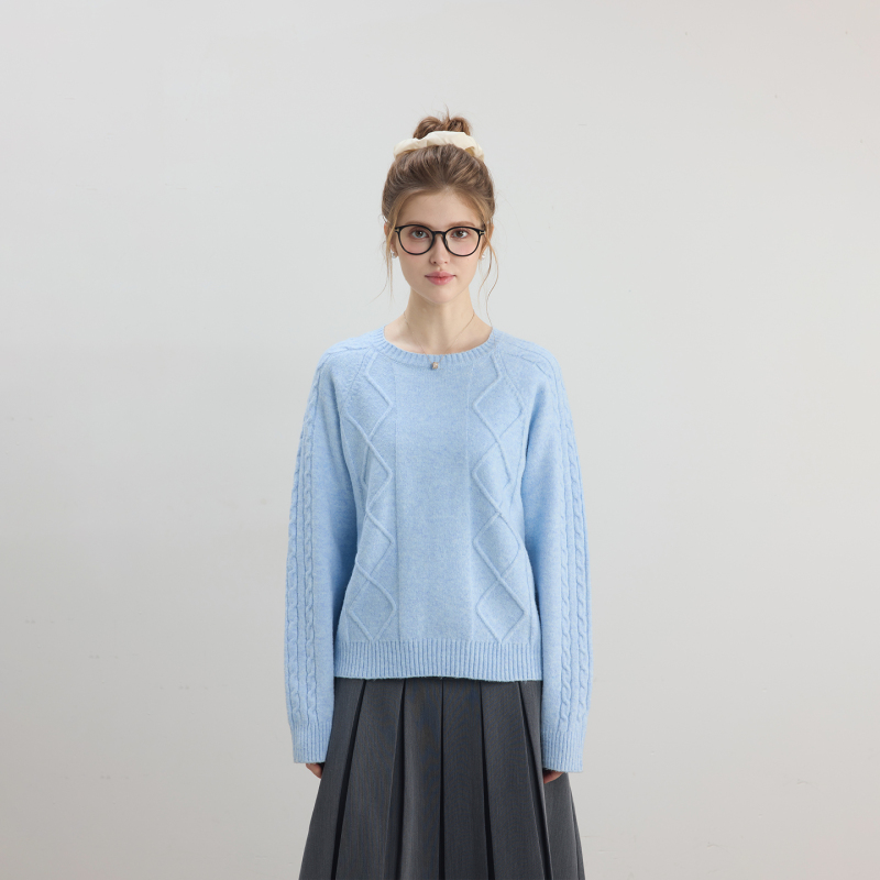 Bzxo Light Blue Cable Knit Sweater for Women, Autumn and Winter 2026 New Style, Lazy Style, Round Neck Pullover, Thickened Knit Top