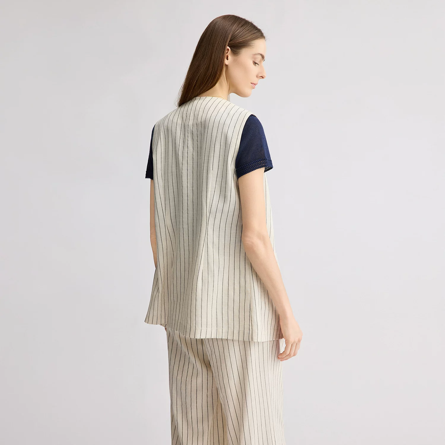 [Lyocell хлопок и лен] BCBG2026 весна новая мода простая безрукавка в полоску топ женский безрукавка