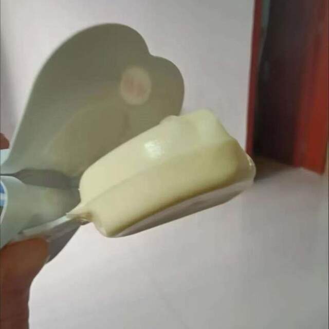 Yili Children's Cheese Sticks with Fruit Filling, High Calcium, Nutritious and Healthy, Premium Rich Snack with Double Layer Cheese