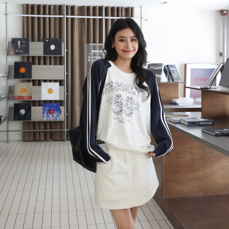 Me Lao Yang's Clothing [Bella Sunscreen Shirt] Snowflake Cotton Color-Block Lace Patchwork Printed Versatile Casual T-Shirt