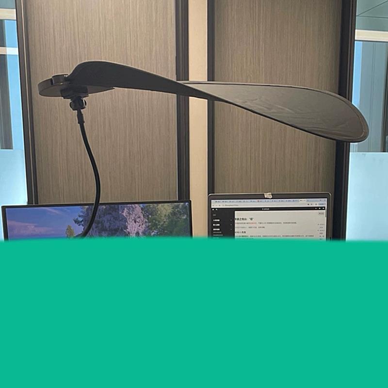 居家办公新宠：空调挡风板的夏日守护者