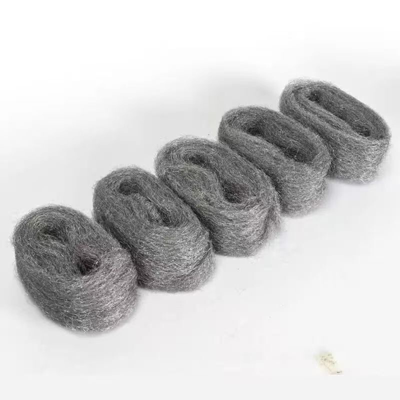 Steel Wool Can Ignite and Is Used for Polishing Stone, Tiles, Wood, Paint Surfaces, and Metal; Ultra-Fine Steel Wool Polishing Pads Steel Wool Can Ignite and Is Used for Polishing Stone, Tiles, Wood, Paint Surfaces, and Metal; Ultra-Fine Steel Wool Polishing Pads
